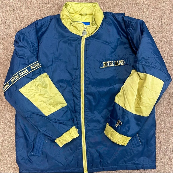 Vintage NOTREDAME 🔥 - Picture 1 of 9